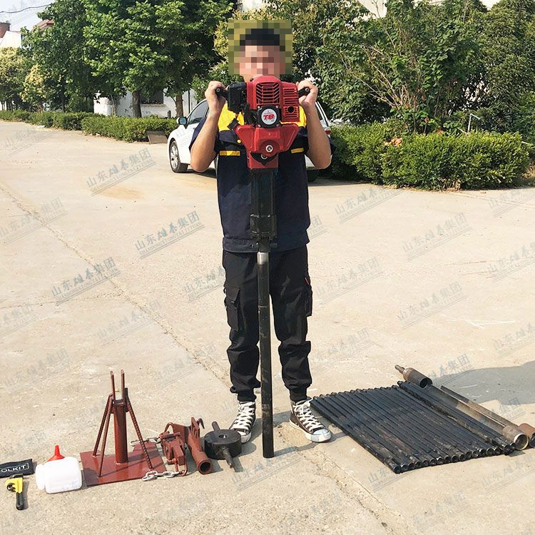 Small hand-held percussive soil sampling rig, complete coring, various styles, portable drilling rig, high efficiency of uphill exploration and construction