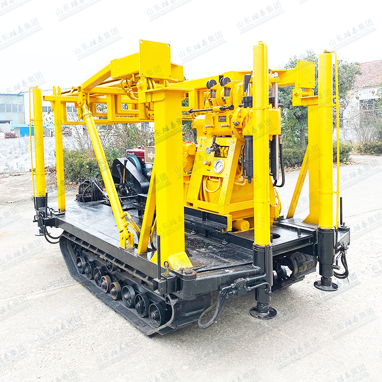 What are the advantages of hydraulic drilling rigs?
